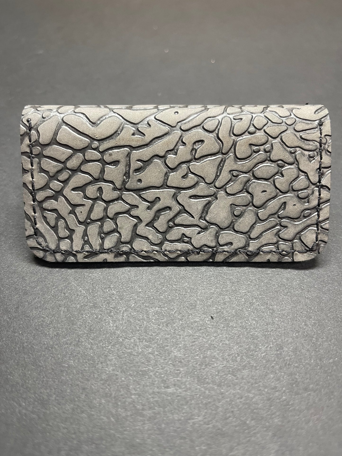 Elephant Print Leather Rolling Papers Holder. Tobacco rolling pouch. Zigzag or RAW